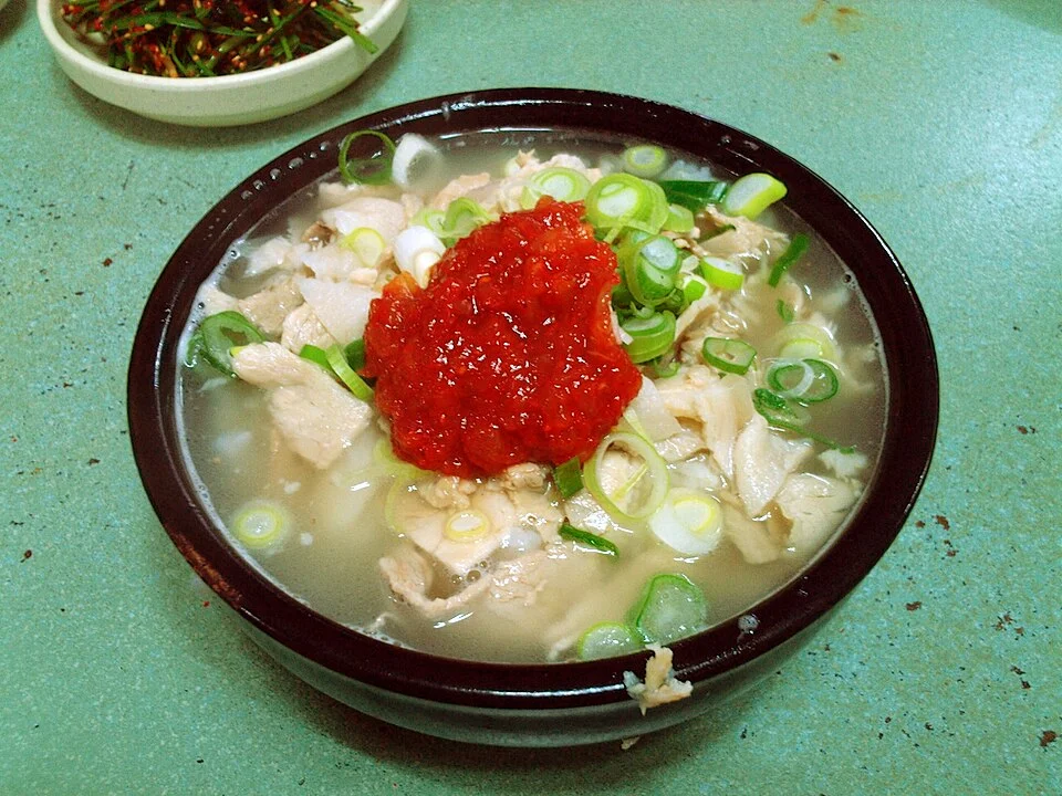 항정국밥과 수육